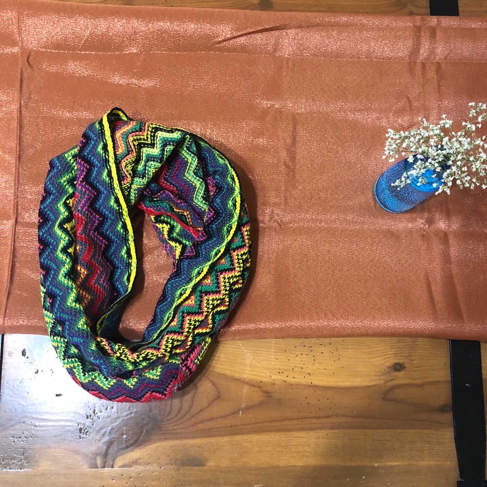 Scarf bundle - Picture 2 of 3